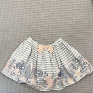 Girls skirt
